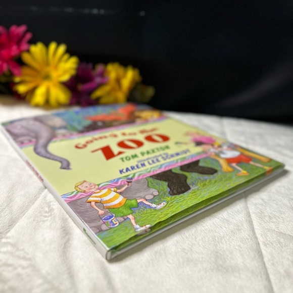 📚New “Going to the Zoo” by Tom Paxton (1996, Hardcover Book)📚 - Picture 8 of 9